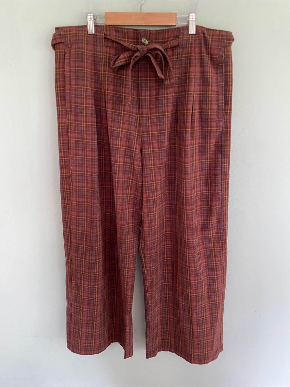 American Eagle Woman’s Brown & Rust Plaid Wide Leg Pants Size 16